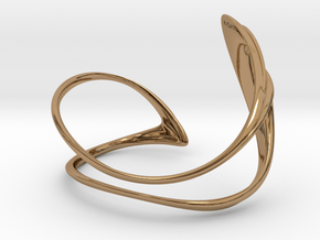 Loop Bracelet  in Polished Brass