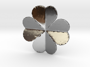 Lucky Heart Clover Pendant in Fine Detail Polished Silver