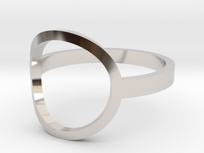 Circle Ring Size 5 in Platinum