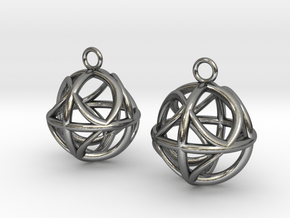 Ball earrings in Polished Silver