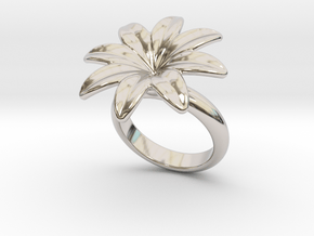 Flowerfantasy Ring 17 - Italian Size 17 in Platinum