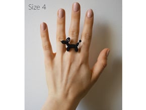 Balloon Dog Ring size 4 in Black Natural Versatile Plastic