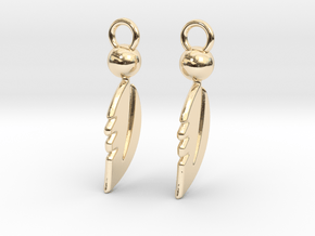 Feather Earrings in 14k Gold Plated Brass