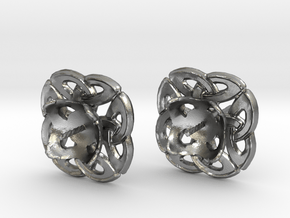 Celtic Round stud Earrings in Natural Silver