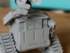 WALL-E in Smooth Fine Detail Plastic