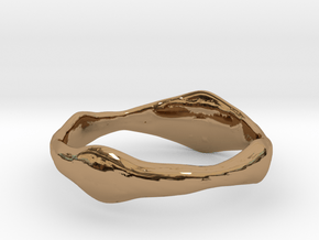 Dog Ring in Polished Brass