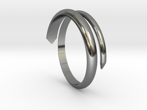 1.5 twist Ring in Fine Detail Polished Silver