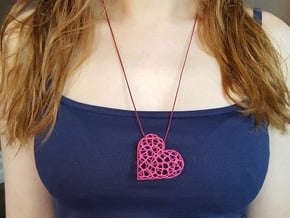 Voronoi Heart pendant (version 1) in Pink Processed Versatile Plastic
