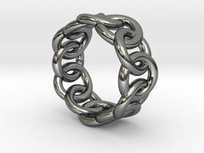 Chain Ring 30 – Italian Size 30 in Fine Detail Polished Silver