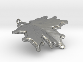 Yummy Maple Leaf Chocolate in Natural Silver