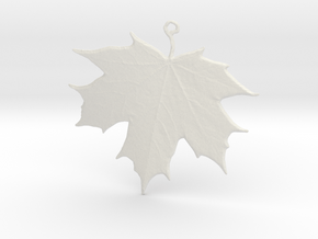 Lucky Maple Leaf in White Natural Versatile Plastic