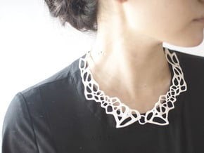 Lace Necklace in White Processed Versatile Plastic
