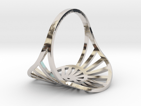 Nautilus Ring Size 7 in Platinum