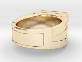 Size 10 Green Lantern Ring in 14K Yellow Gold