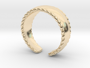 Simple Ring in 14K Yellow Gold