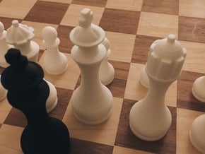 Pomo Capablanca Chess Set in White Processed Versatile Plastic