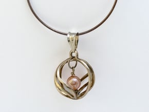 Spherical Loop Pendant in Polished Silver