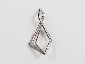 N-Line No.6 Pendant. Natural Chic in Polished Silver