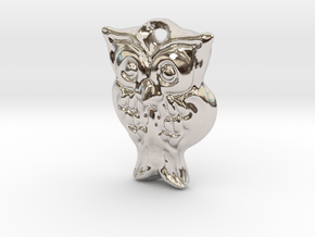 Owl pendant in Rhodium Plated Brass