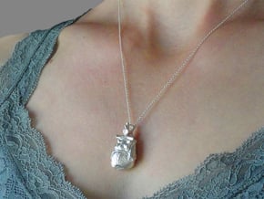 Anatomical Heart Pendant in Natural Silver
