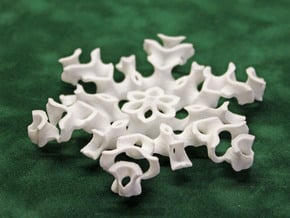 Gyroid Snowflake Ornament 2 in White Natural Versatile Plastic