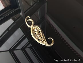 Leaf Pendant in Polished Brass