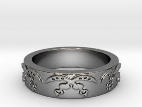Akofena (courage) Ring Size 7 in Fine Detail Polished Silver
