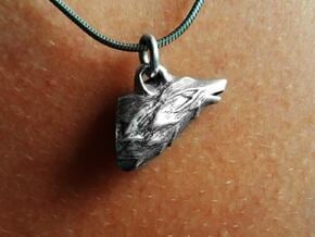 Wolf Head Pendant in Polished Silver