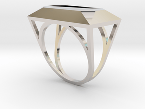 Emerald Top Ring - US Size 06 in Platinum: 6 / 51.5