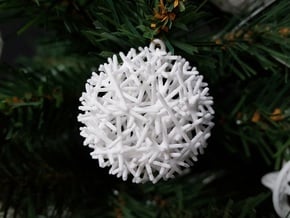 Christmas Nest Bauble in White Natural Versatile Plastic