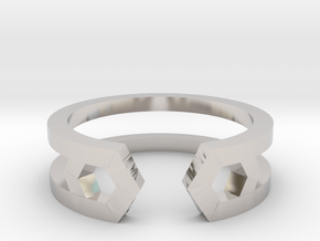 HH Ring Sharp, Us Size 8, 18,2mm in Rhodium Plated Brass: 8 / 56.75