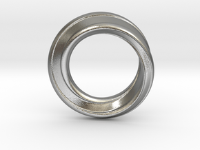 Möbius Strip Ring in Natural Silver