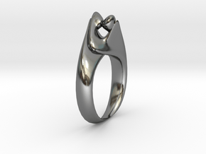 Kiss Ring Size 10 in Polished Silver