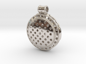 Round Vintage Pendant in Rhodium Plated Brass