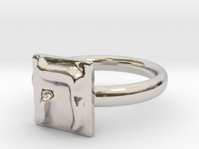 05 He Ring in Rhodium Plated Brass: 7 / 54