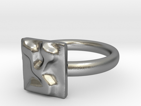 18 Tzadi Ring in Natural Silver: 7 / 54