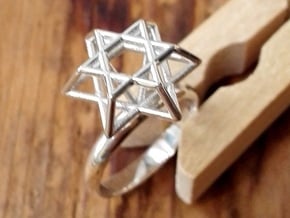 Hexagram Ring in Polished Silver
