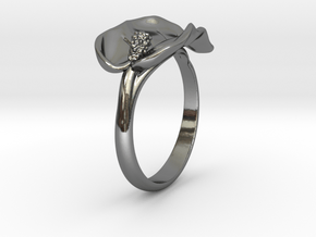 Lily ring in Fine Detail Polished Silver