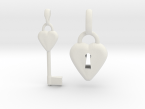 2 Pendants Hollow Heart and Key to Heart in White Natural Versatile Plastic
