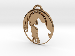 Wolf Pendant 2 in Polished Brass