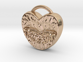 indistinct lips in 14k Rose Gold Plated Brass