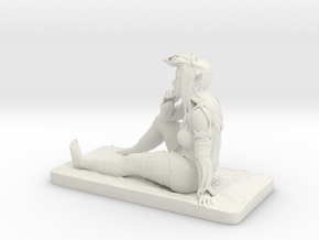 1/24 Elf Sitting for Diorama in White Natural Versatile Plastic