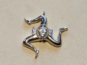 trinacria pendant in Polished Silver