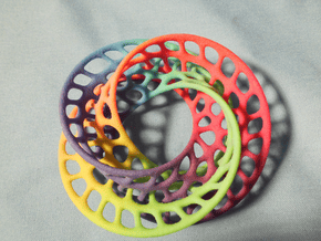 3 quarter twist Möbius strip (color) in Full Color Sandstone