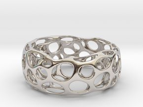 Convex Bracelet  in Platinum