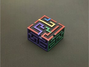 Maze KeyCap in Smoothest Fine Detail Plastic