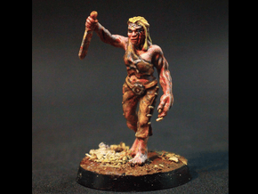 Sophie - 28mm Mutant in Smooth Fine Detail Plastic