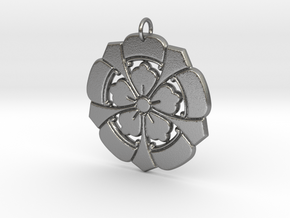 Matsuya Crests: Floral Pendant in Natural Silver