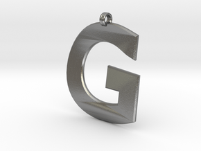 Distorted letter G in Natural Silver