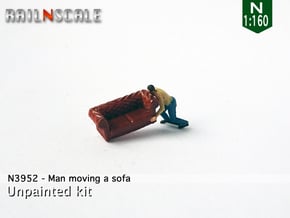 Man moving a sofa (N 1:160) in Tan Fine Detail Plastic